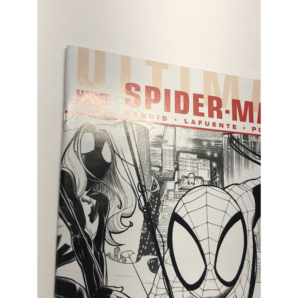 Ultimate Spider-Man #001 Black & White Sketch Variant Wraparound Cover Marvel - Picture 5 of 12
